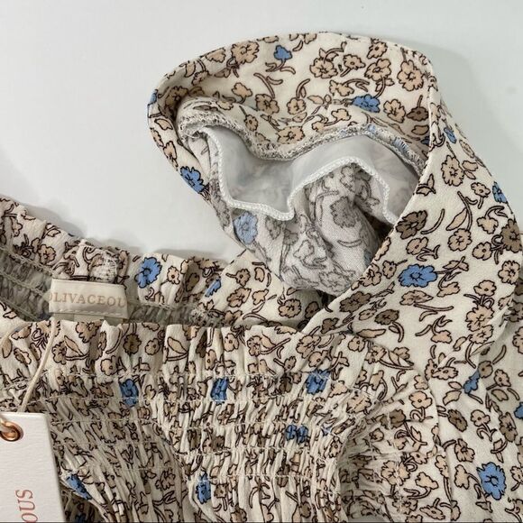 New!Olivaceous Top| 100% rayon| Small|ribbed| soft| cropped| stretchy|floral - Picture 13 of 16